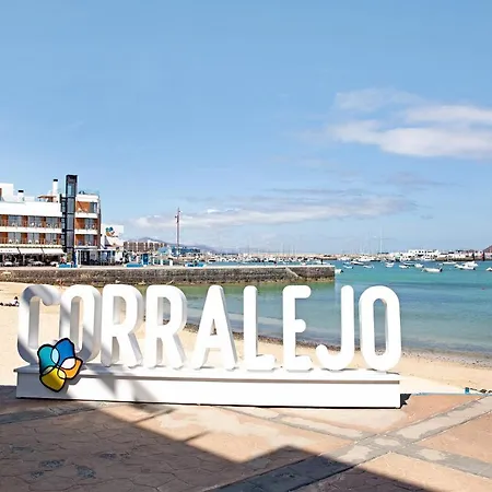Corralejo Light Blue Apartment Wifi 公寓 科拉雷侯