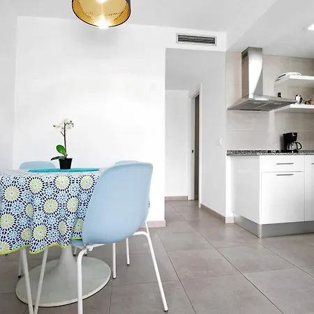 Corralejo Light Blue Apartment Wifi 公寓 科拉雷侯